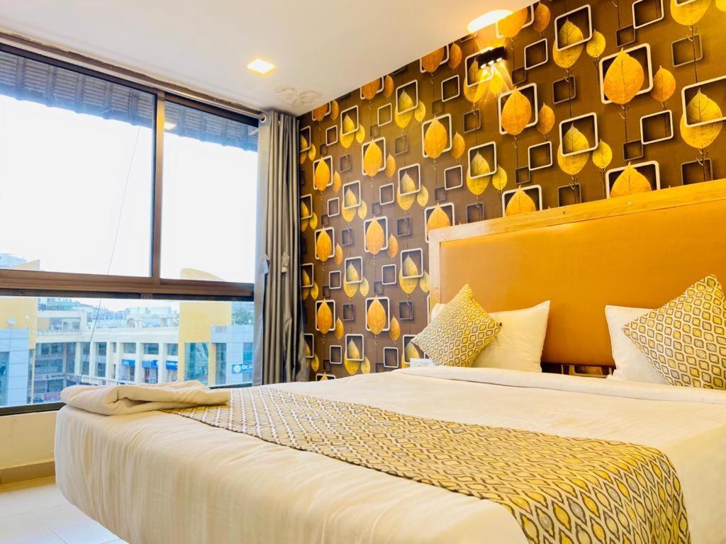 Hotel Alexa By Abc Ahmedabad Esterno foto