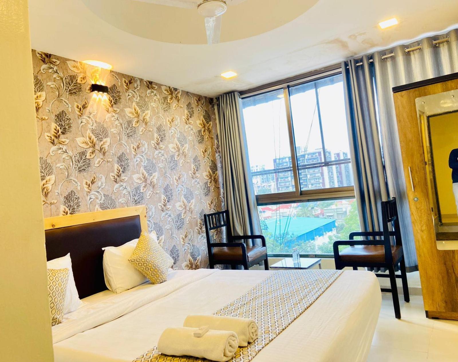 Hotel Alexa By Abc Ahmedabad Esterno foto